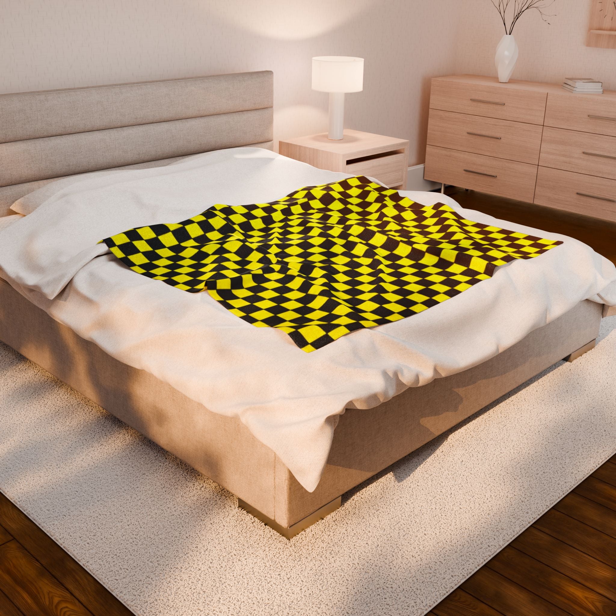 Checkered Velveteen Plush Blanket – Yellow & Black Retro Grid Throw