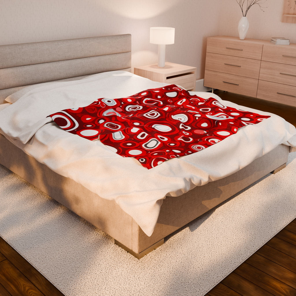 Red Retro Circles Velveteen Plush Blanket — Cozy Mid-Century Modern Throw