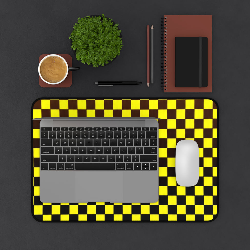 Yellow & Black Checker Desk Mat — Retro Racing Gaming Mouse Pad