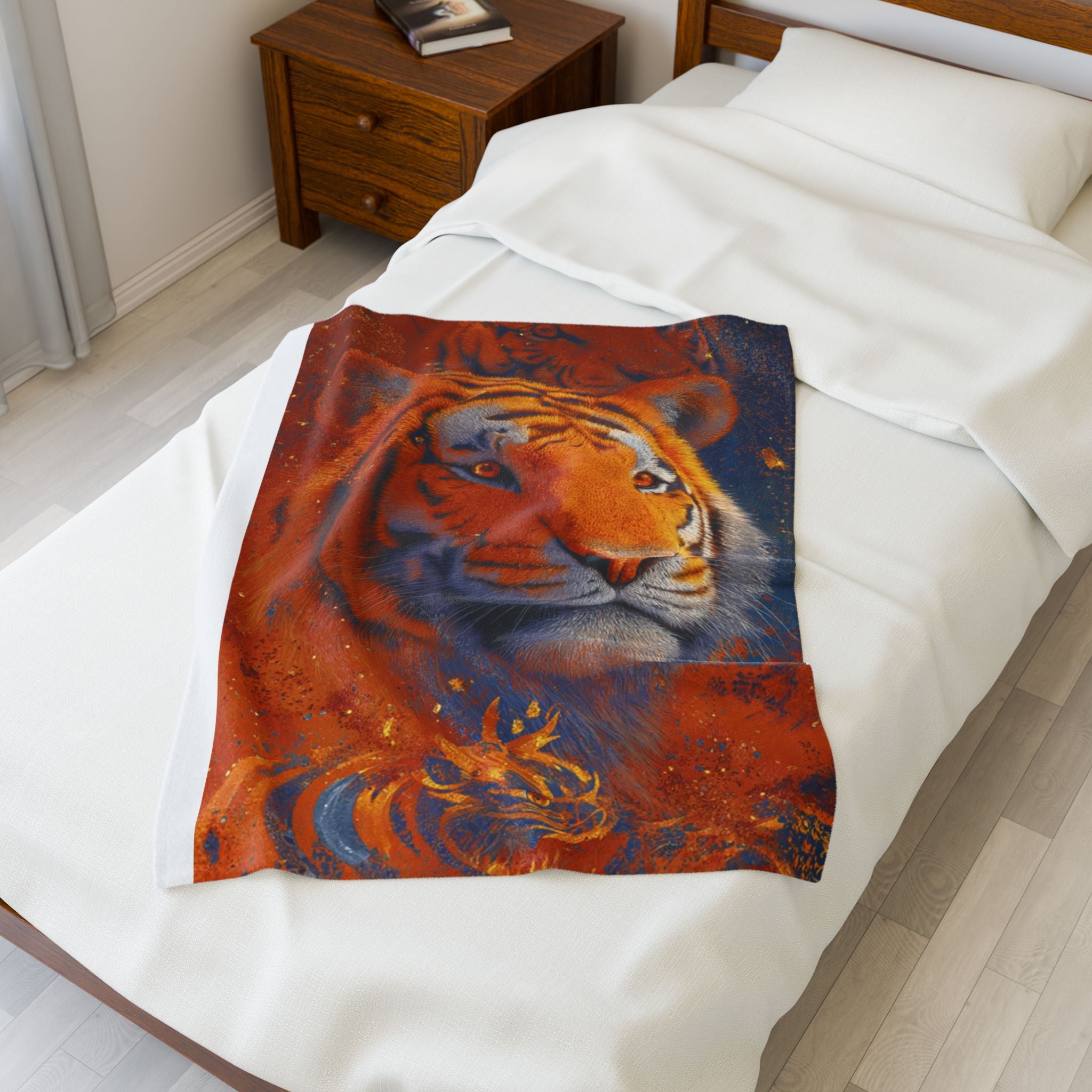 Tiger Portrait Velveteen Plush Blanket — Cozy Vibrant Wildlife Throw