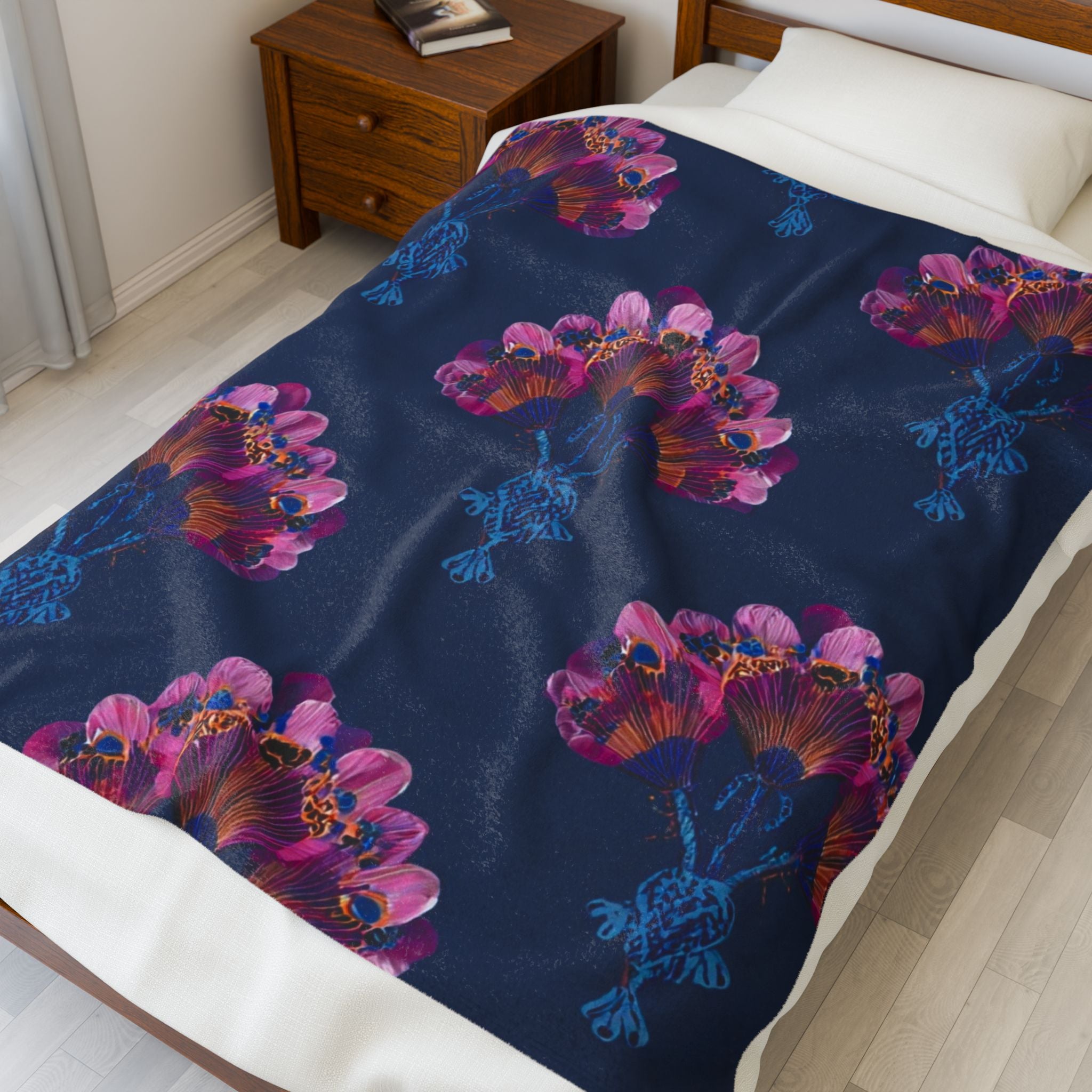 Velveteen Plush Blanket — Navy Floral Fan Pattern Cozy Throw